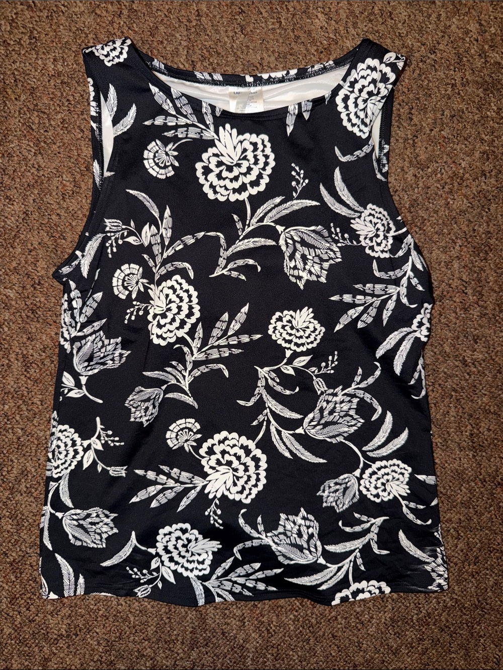 Lands' End Black and White Floral Sleeveless bathing suit Tank